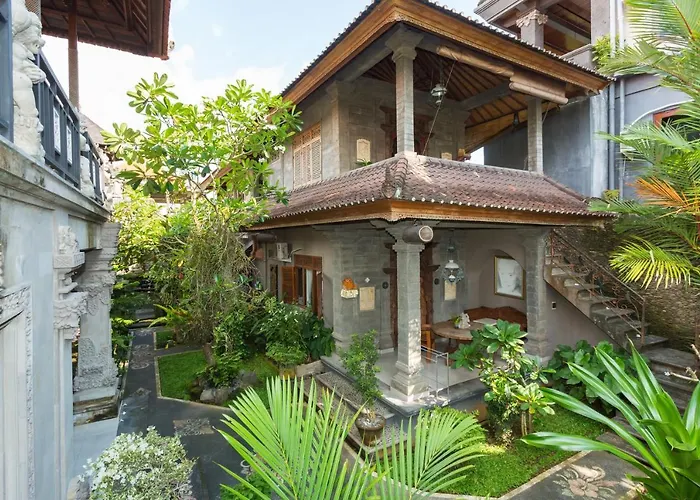 Bali Moon